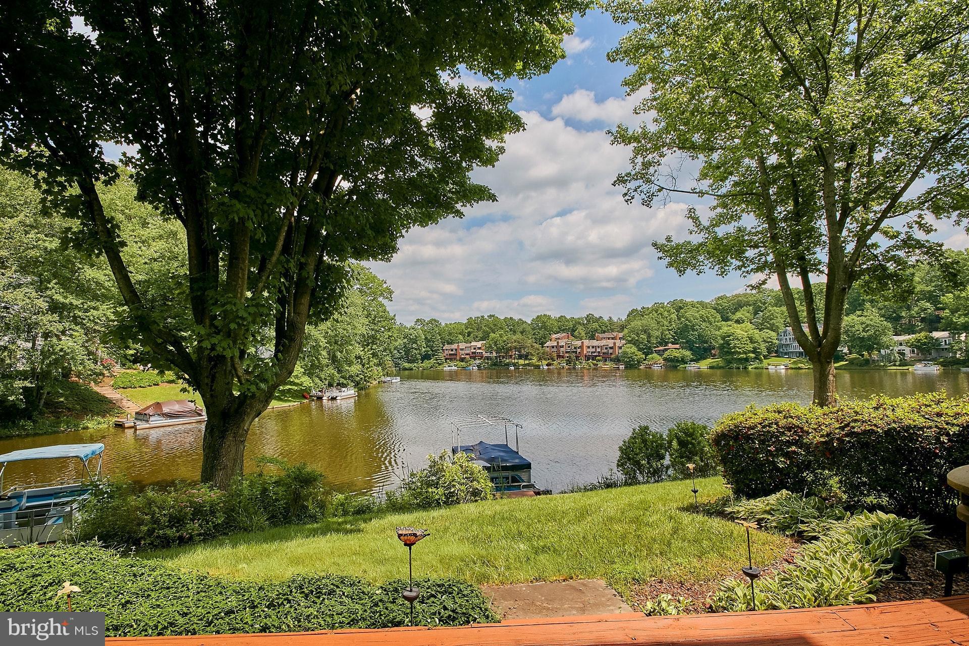 2131 Cabots Point Lane Reston, VA 20191 - Photo 4 of 29 View