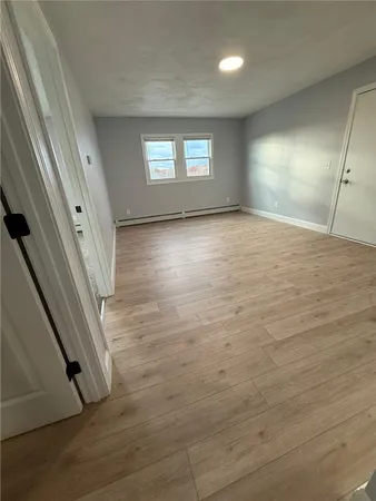 $2,075 | 61 Vale Street, Unit 6, Pawtucket, RI 02860