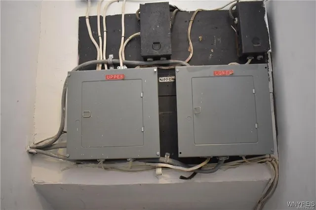 $74,900 | 3692 1st Street, Hamburg, NY 14219