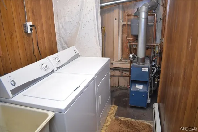 $74,900 | 3692 1st Street, Hamburg, NY 14219