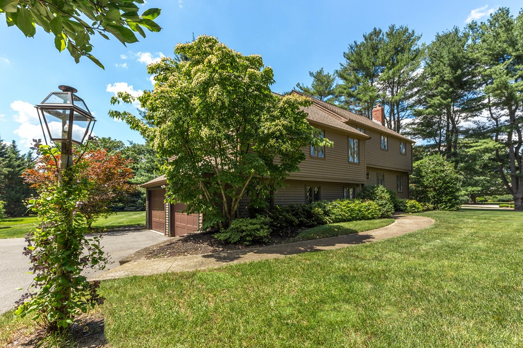 55 Indian Spring Road Milton, MA 02186 - Photo 3 of 26 Gallery Image 3