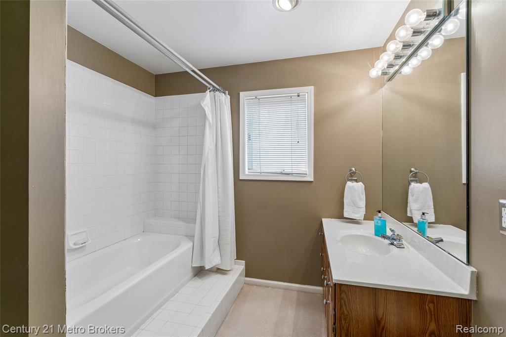 5464 North Seymour Road Flushing, MI 48433 - Photo 29 of 59