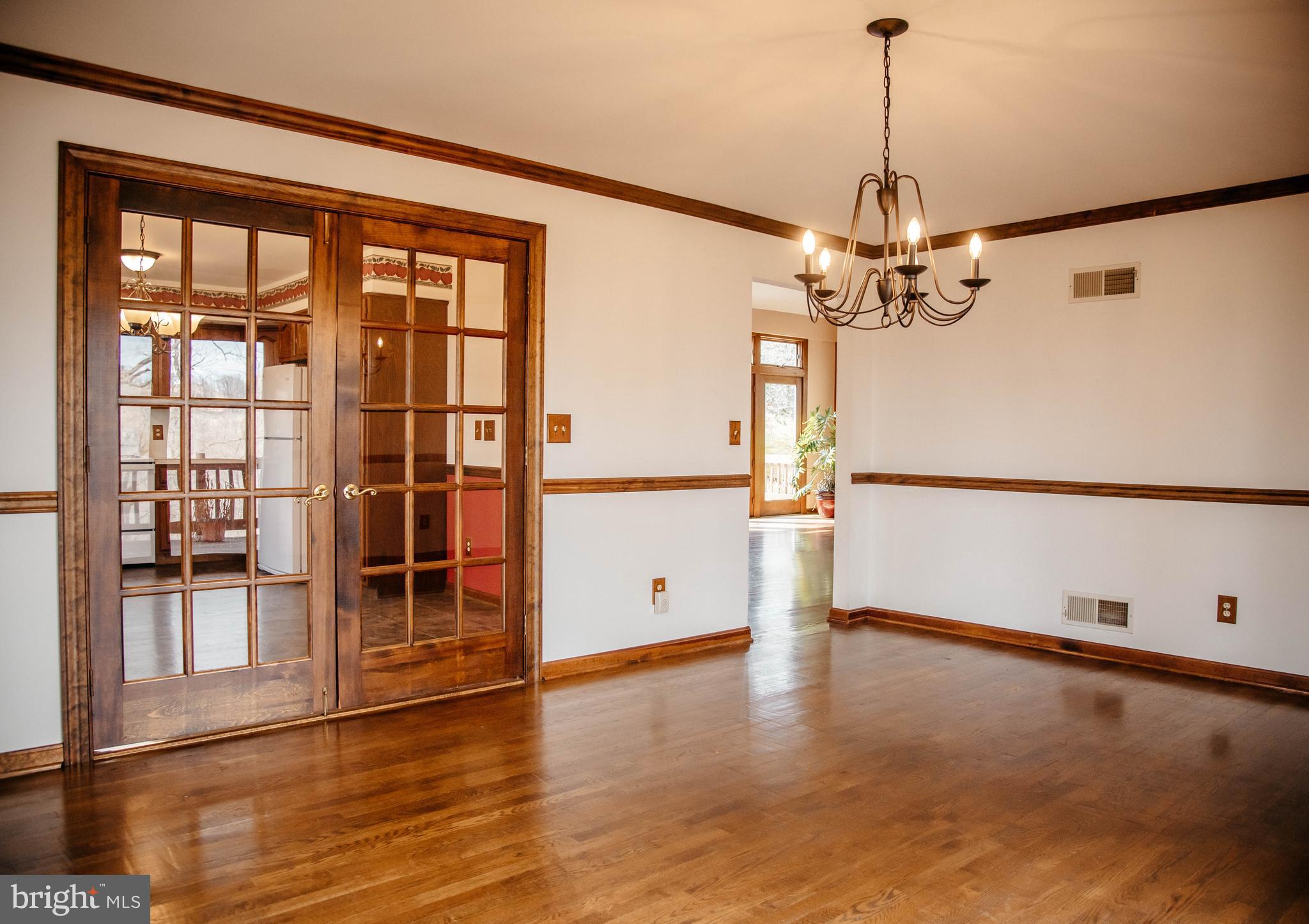 702 Deer Road Fawn Grove, PA 17321 - Photo 10 of 42 Gallery Image 10