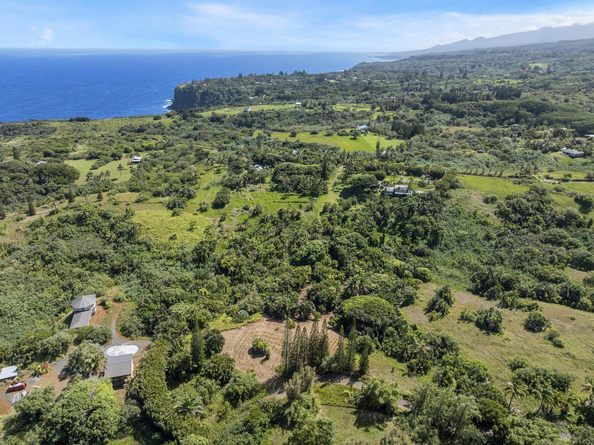 62 Hoolawa Road, Unit B Haiku, HI 96708 - Photo 27 of 36