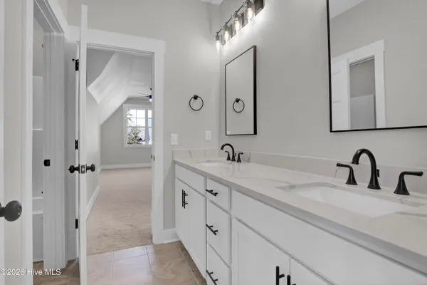 $675,000 | 101 Captains Lane, Sneads Ferry, NC 28460