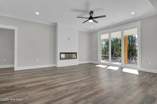 $675,000 | 101 Captains Lane, Sneads Ferry, NC 28460