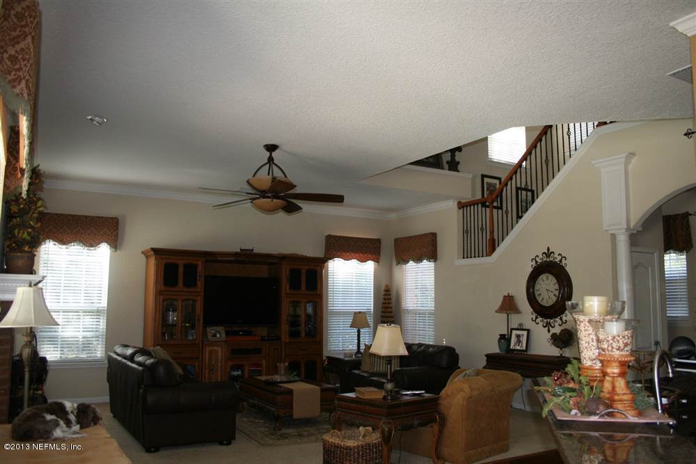 2849 Ravines Road Middleburg, FL 32068 - Photo 10 of 25 10832381-10