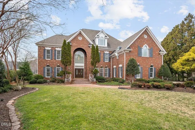 $2,400,000 | 105 Duckhead Point, Cary, NC 27518