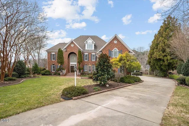 $2,400,000 | 105 Duckhead Point, Cary, NC 27518