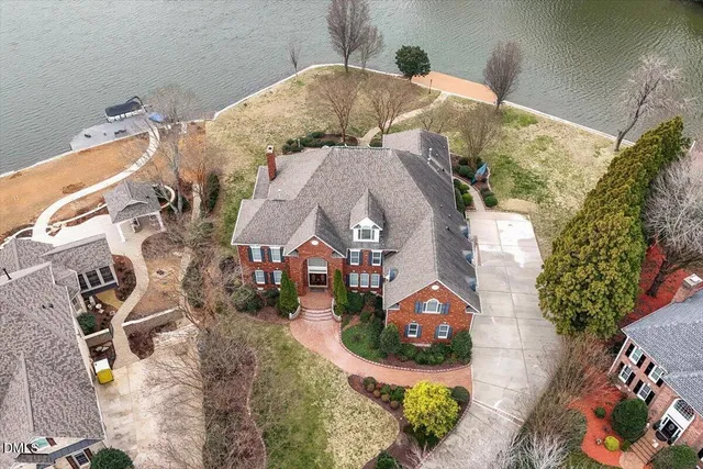 $2,400,000 | 105 Duckhead Point, Cary, NC 27518