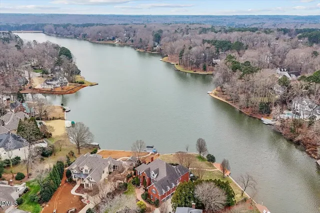 $2,400,000 | 105 Duckhead Point, Cary, NC 27518