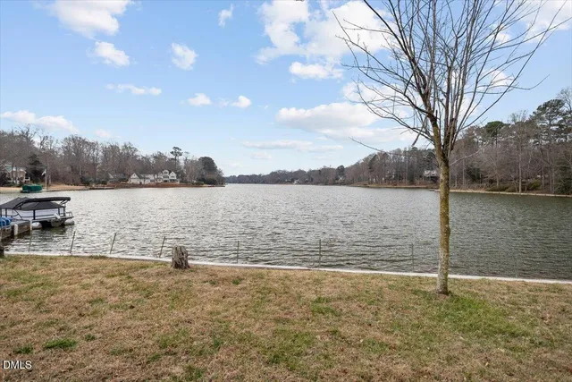 $2,400,000 | 105 Duckhead Point, Cary, NC 27518