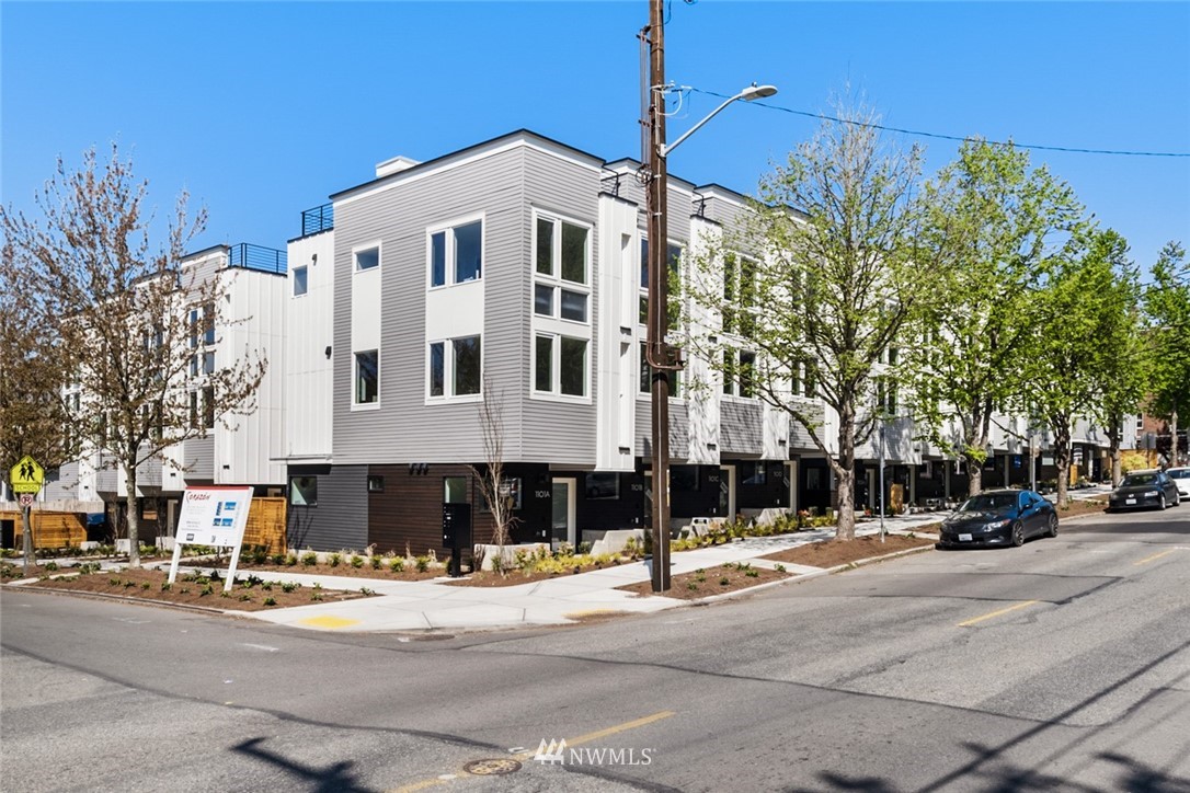 1324 East Spring Street Seattle, WA 98122 - Photo 29 of 29 a front view of a building with street