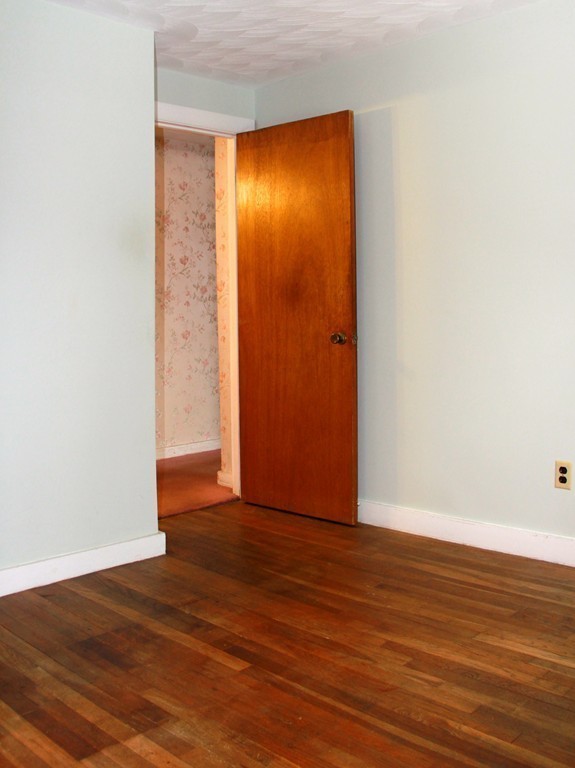 38 Old County Road Saugus, MA 01906 - Photo 8 of 18 Gallery Image 8