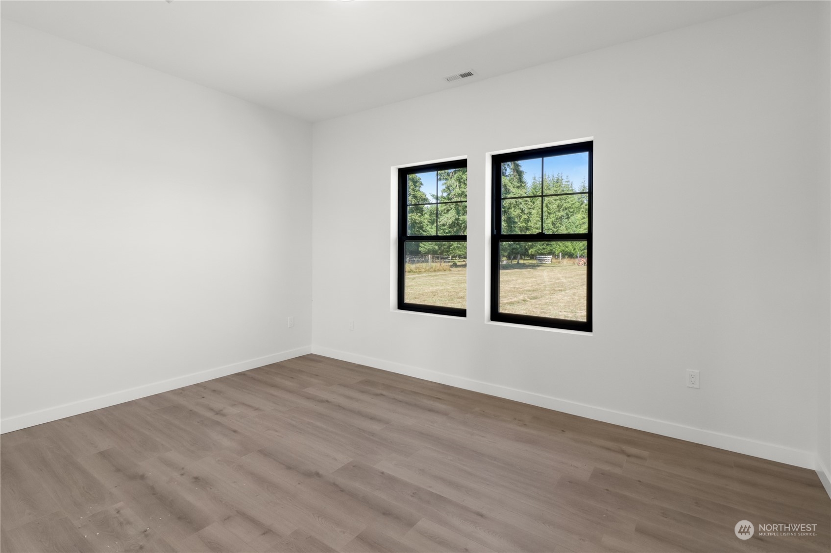 423 Antrim Road Winlock, WA 98596 - Photo 19 of 37