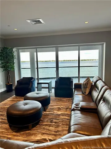 $5,500 | 411 Southeast Osceola Street, Unit 302, Stuart, FL 34994