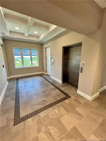 $5,500 | 411 Southeast Osceola Street, Unit 302, Stuart, FL 34994