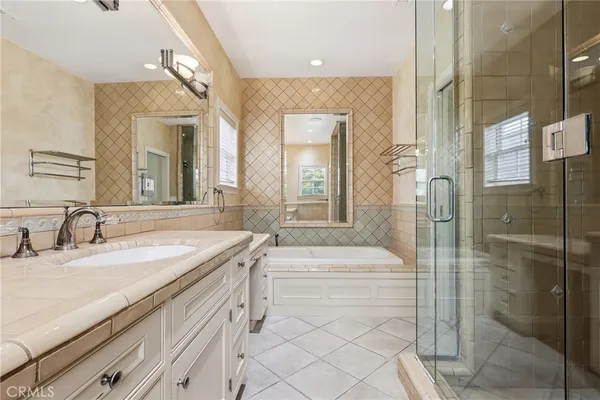 $16,250 | 500 3rd Street, Manhattan Beach, CA 90266