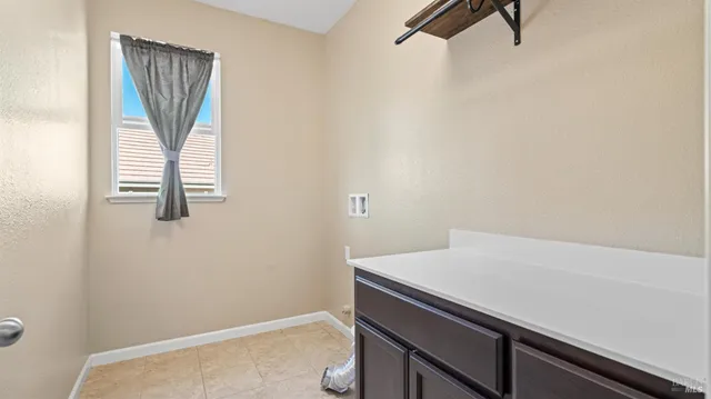 a view of utility room