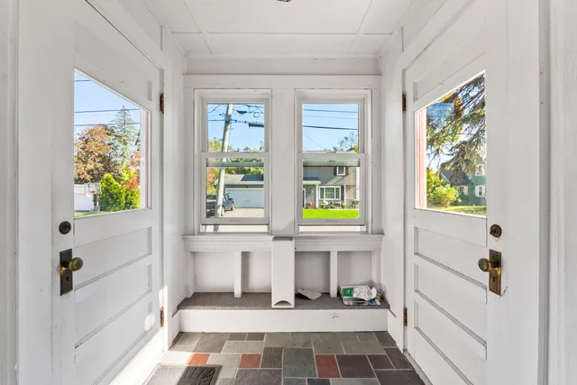 $400,000 | 14 Nelke Place, Lewiston, ME 04240