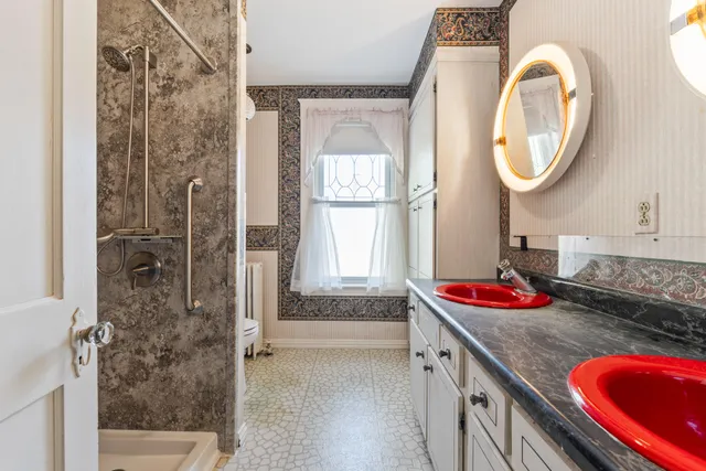 $400,000 | 14 Nelke Place, Lewiston, ME 04240