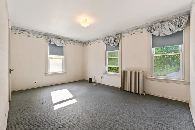 $400,000 | 14 Nelke Place, Lewiston, ME 04240