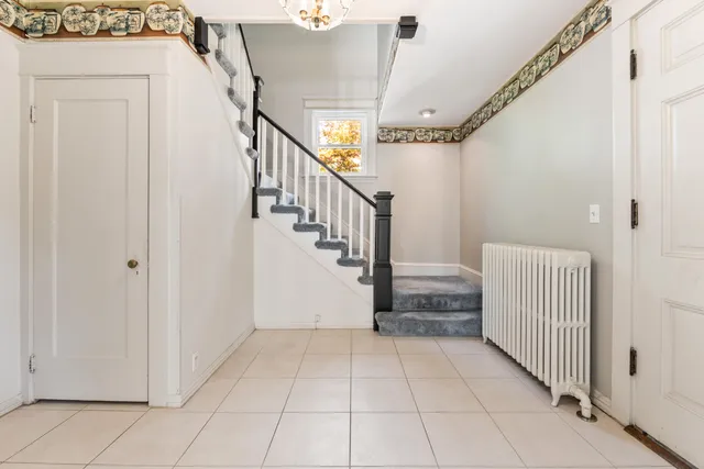 $400,000 | 14 Nelke Place, Lewiston, ME 04240