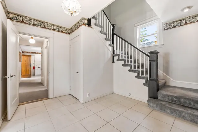 $400,000 | 14 Nelke Place, Lewiston, ME 04240