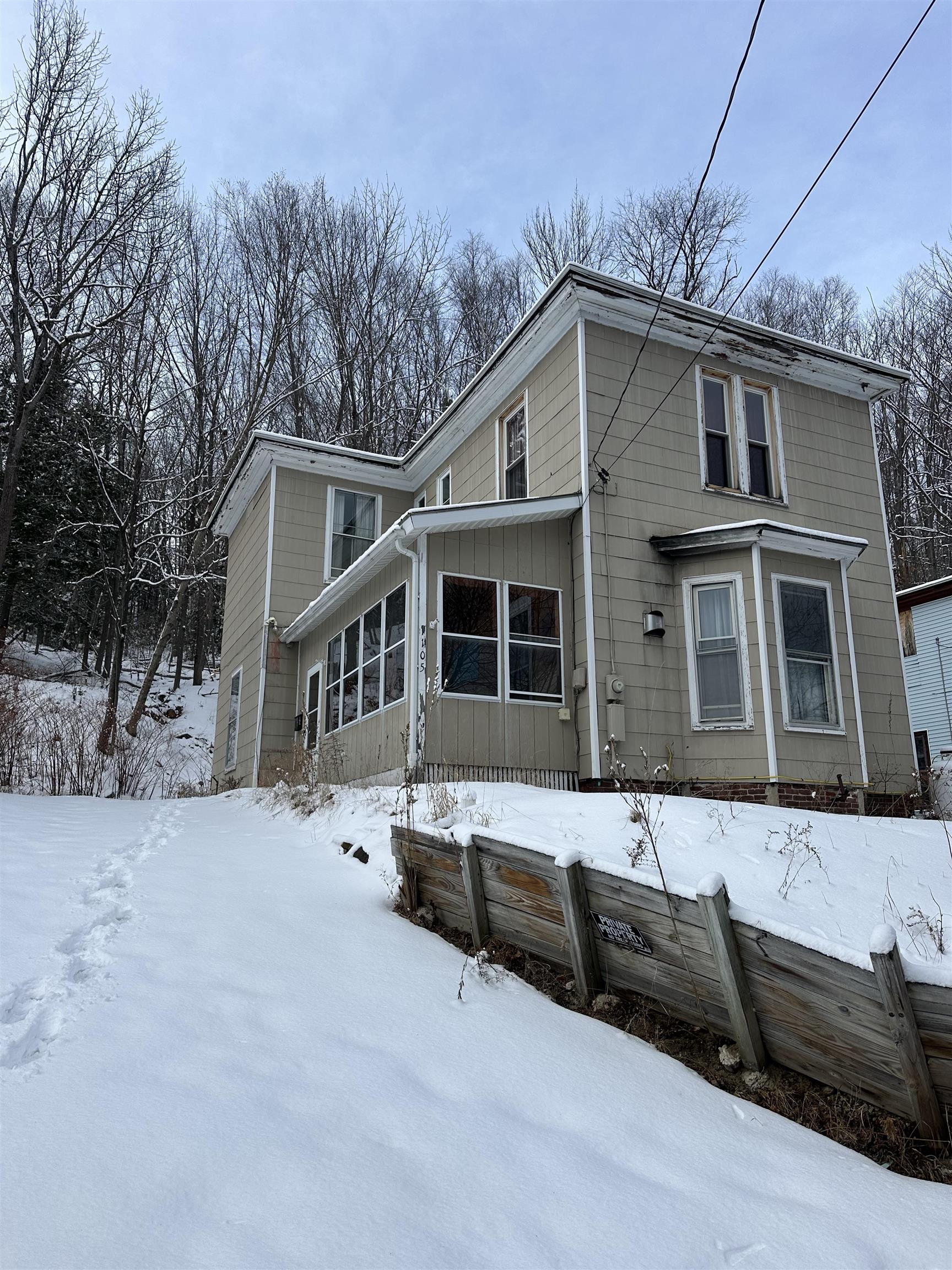 105 Maple Street Berlin, NH 03570 - Photo 2 of 21 Gallery Image 2