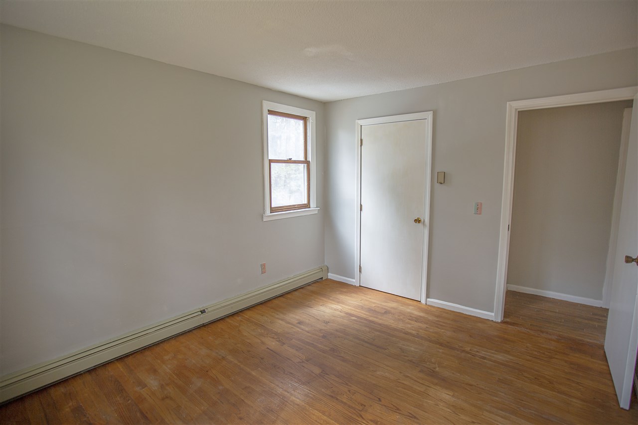 28 Walnut Hill Road Derry, NH 03038 - Photo 17 of 24
