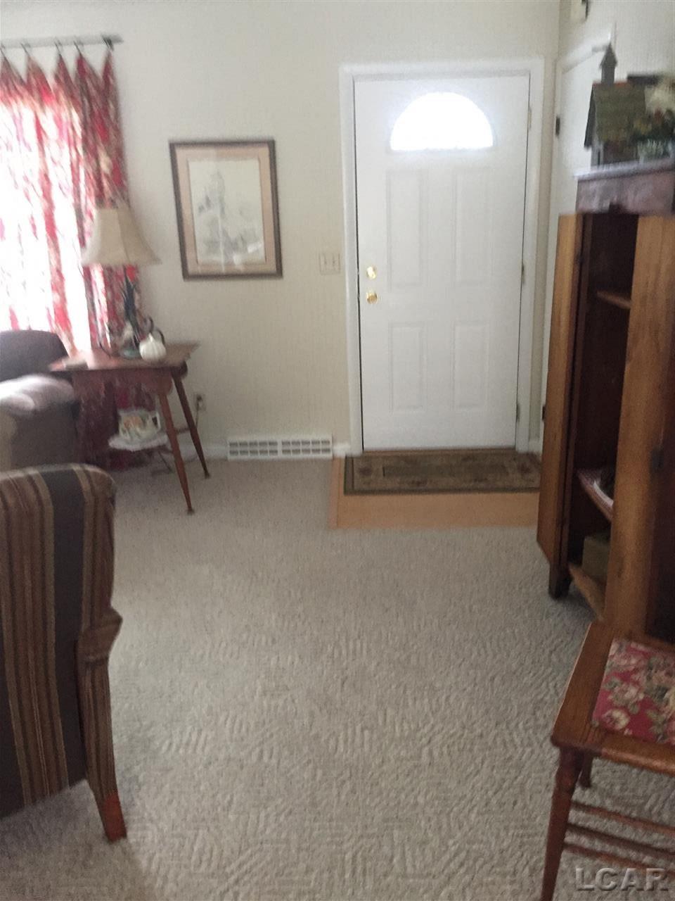 17670 Manitou Beach Road Addison, MI 49220 - Photo 11 of 23 31365170-10.JPG
