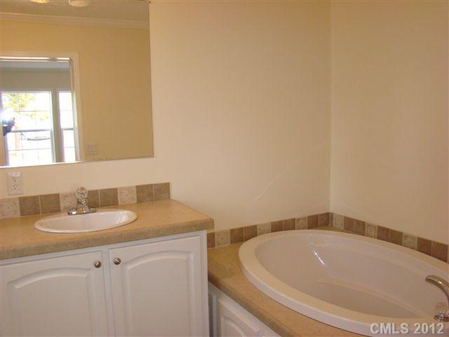 1409 Potter Road Lancaster, SC 29720 - Photo 7 of 9