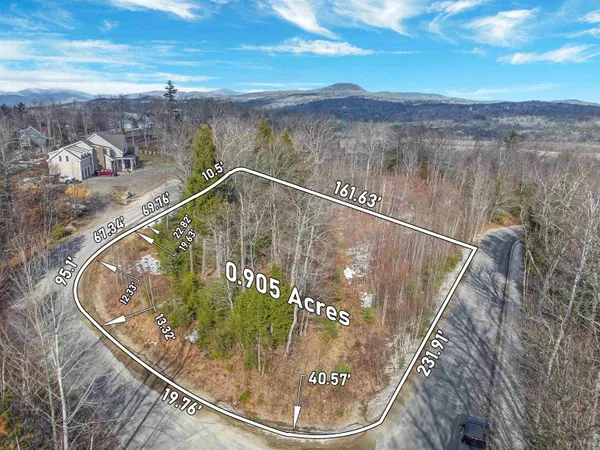 $189,900 | 25 Ski Lift Lane, Unit 25, Plymouth, NH 03264