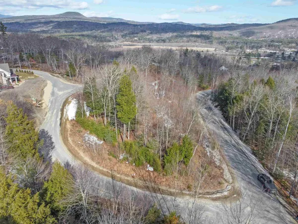 $189,900 | 25 Ski Lift Lane, Unit 25, Plymouth, NH 03264