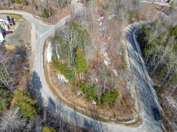 $189,900 | 25 Ski Lift Lane, Unit 25, Plymouth, NH 03264