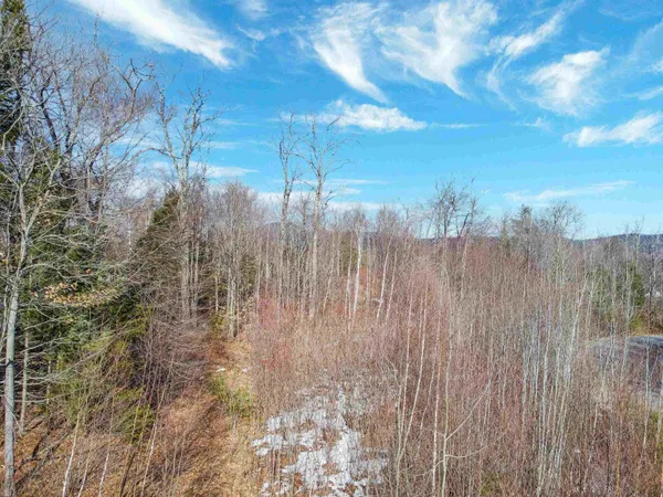 $189,900 | 25 Ski Lift Lane, Unit 25, Plymouth, NH 03264