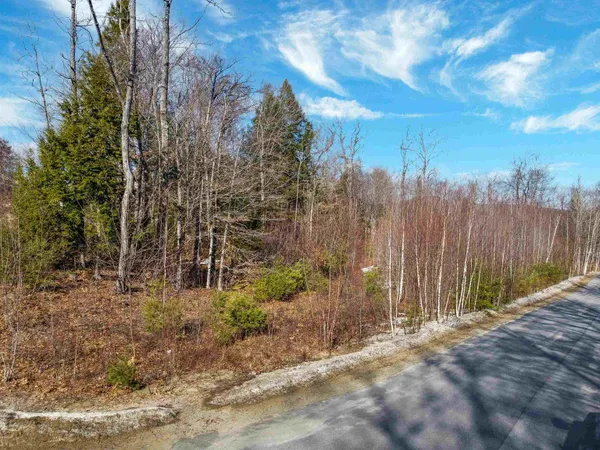 $189,900 | 25 Ski Lift Lane, Unit 25, Plymouth, NH 03264