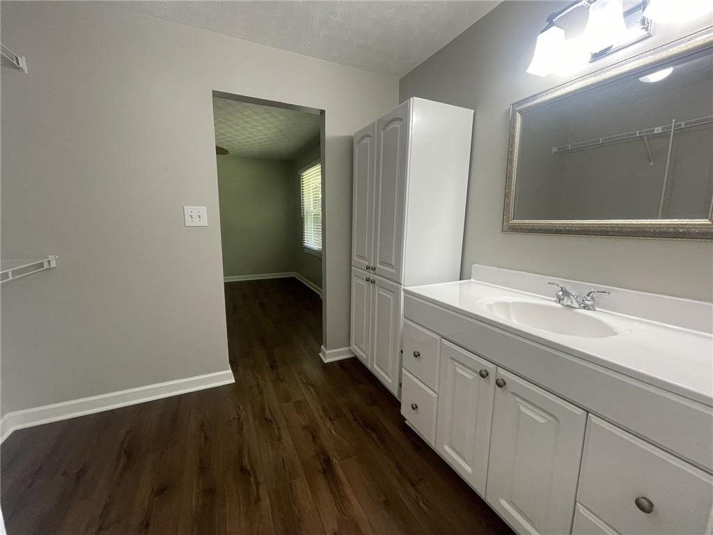 2570 Johnston Road Northwest Kennesaw, GA 30152 - Photo 33 of 66