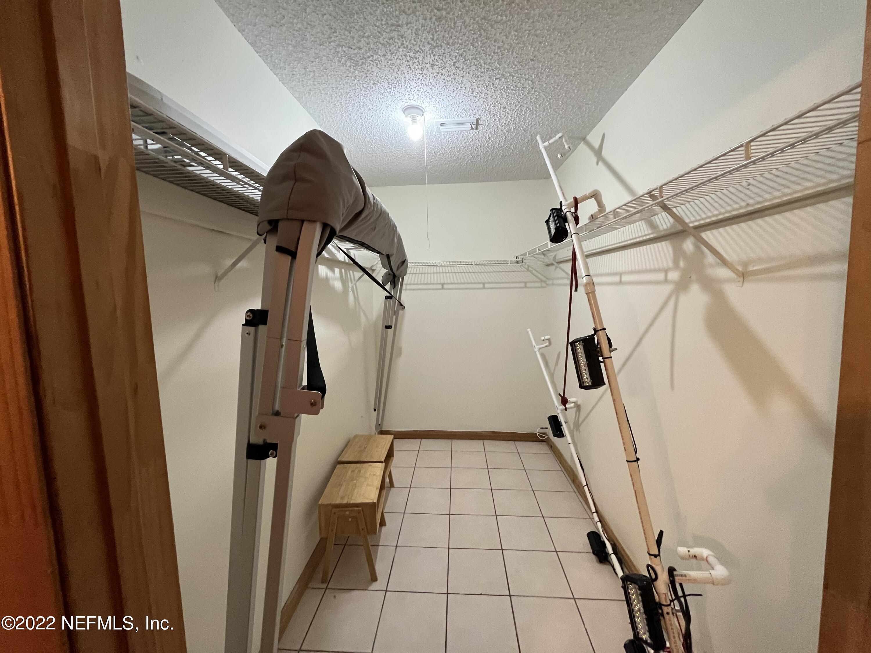 75049 Edwards Road Yulee, FL 32097 - Photo 15 of 23 a bathroom with a shower