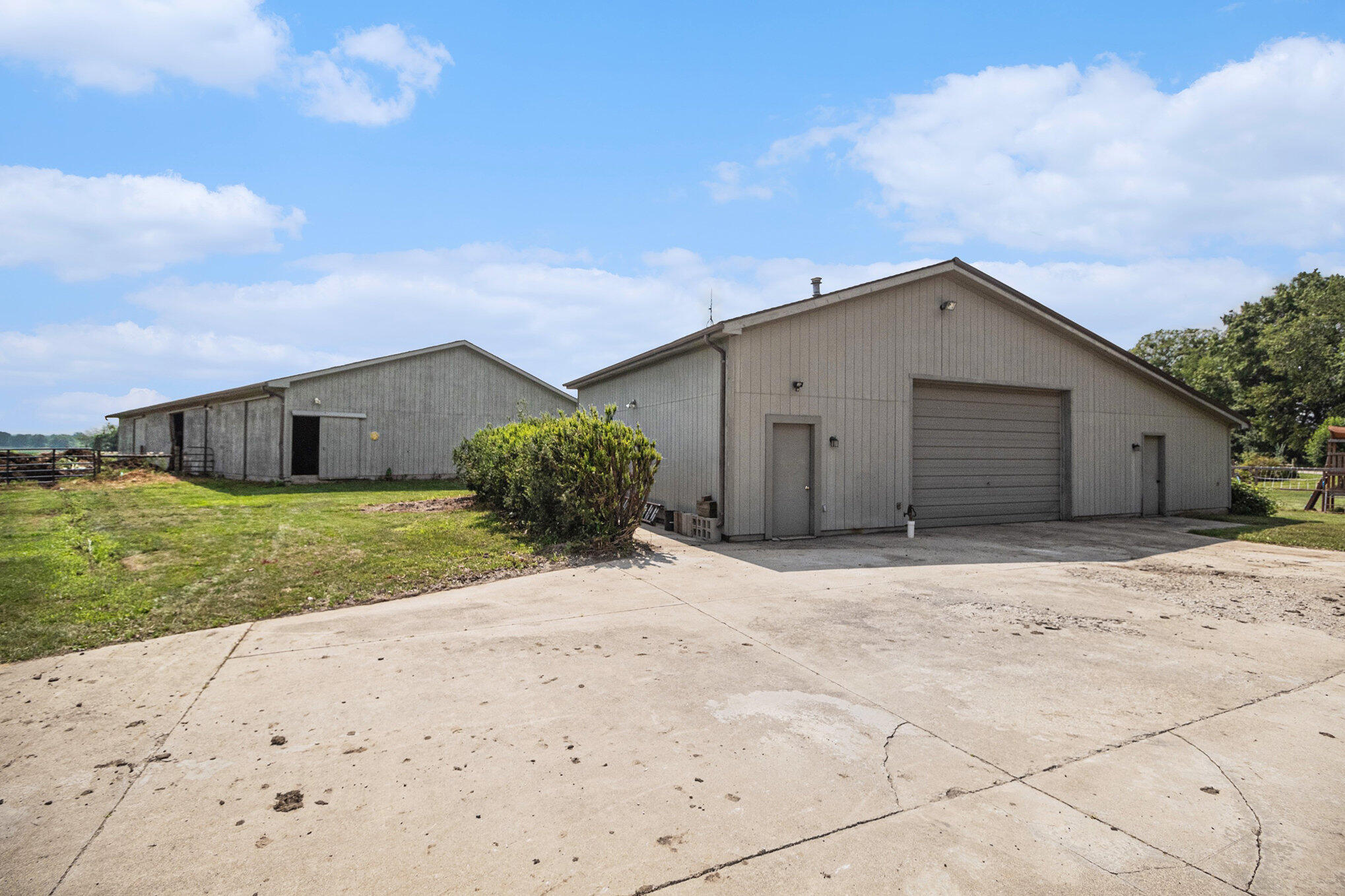 10989 Scio Church Road Chelsea, MI 48118 - Photo 62 of 80 Pole Barn