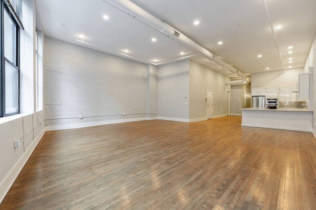 80 Summer Street, Unit 2 Boston, MA 02110 - Photo 3 of 35