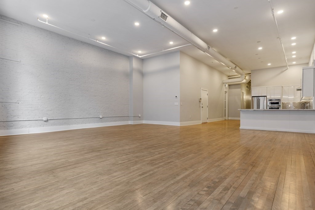 80 Summer Street, Unit 2 Boston, MA 02110 - Photo 5 of 35