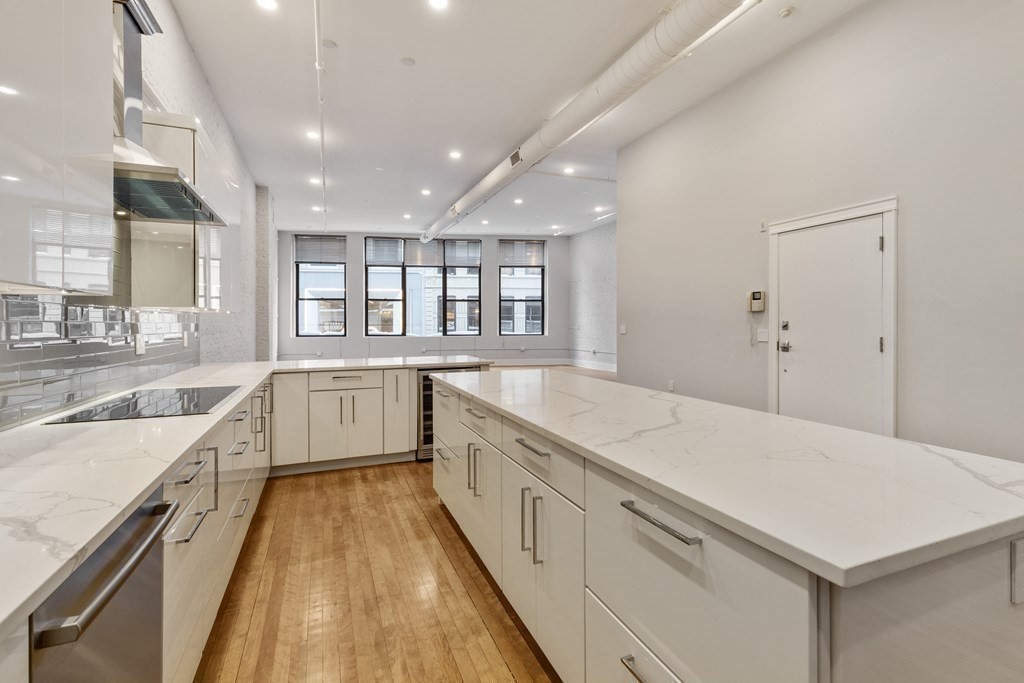 80 Summer Street, Unit 2 Boston, MA 02110 - Photo 9 of 35