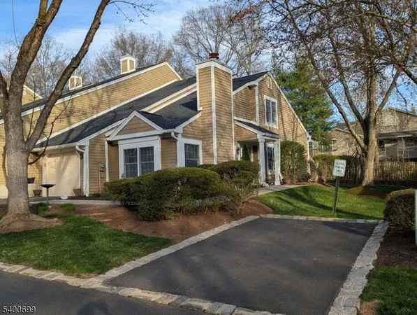 $3,600 | 47 Eton Court, Bedminster, NJ 07921