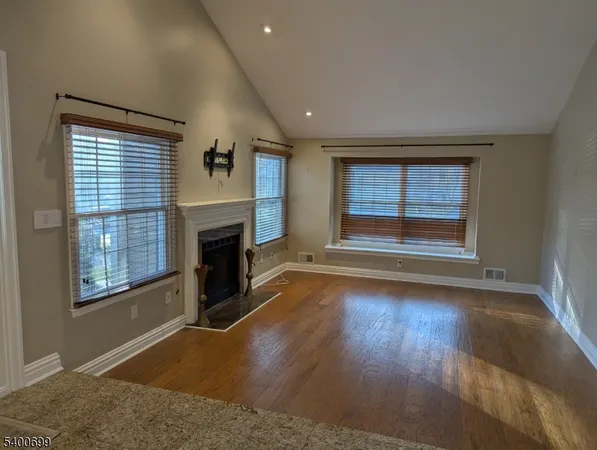 $3,600 | 47 Eton Court, Bedminster, NJ 07921