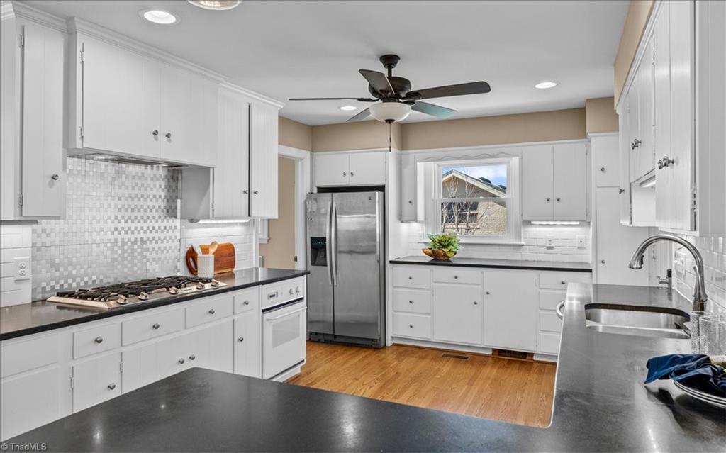 2202 Marston Road Greensboro, NC 27408 - Photo 14 of 39