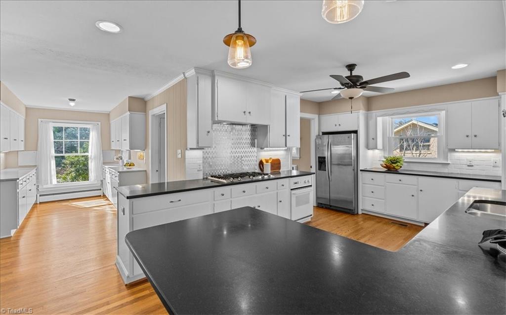 2202 Marston Road Greensboro, NC 27408 - Photo 15 of 39