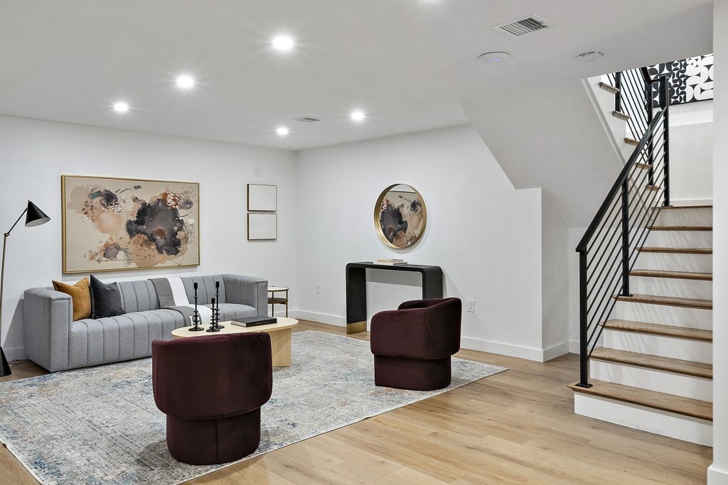 26 Pinewood Road Lynnfield, MA 01940 - Photo 16 of 36 Gallery Image 16