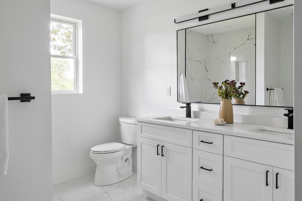 26 Pinewood Road Lynnfield, MA 01940 - Photo 25 of 36 Gallery Image 25