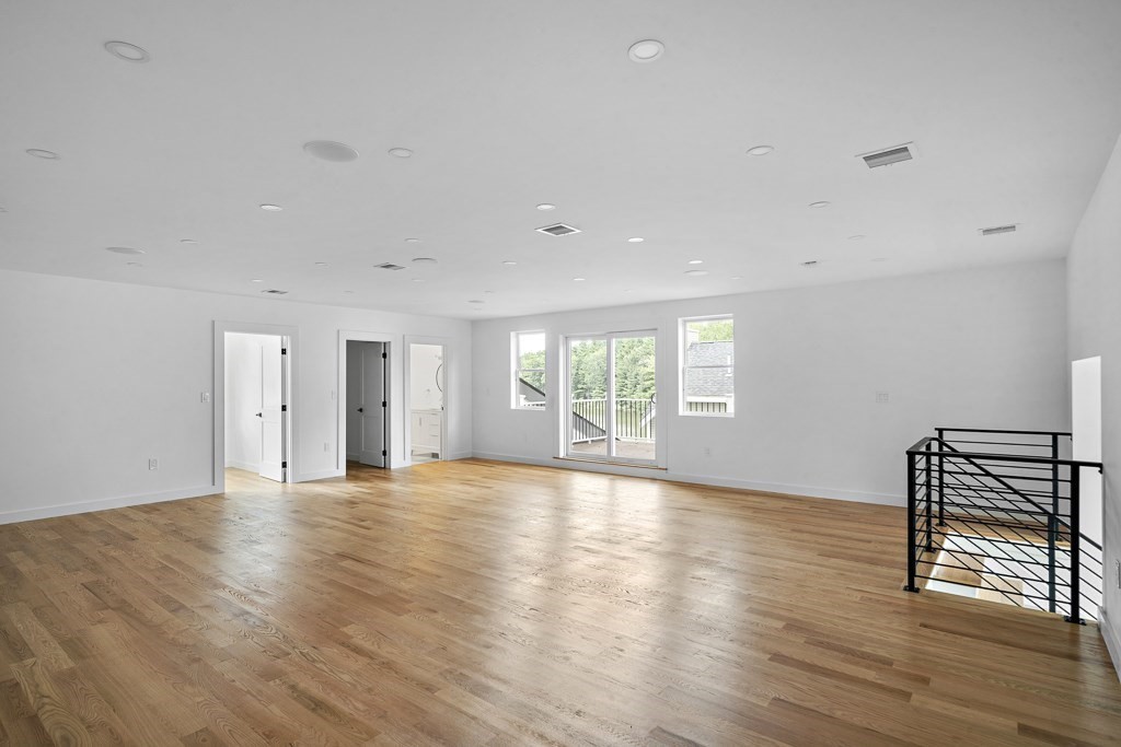 26 Pinewood Road Lynnfield, MA 01940 - Photo 33 of 36 Gallery Image 33